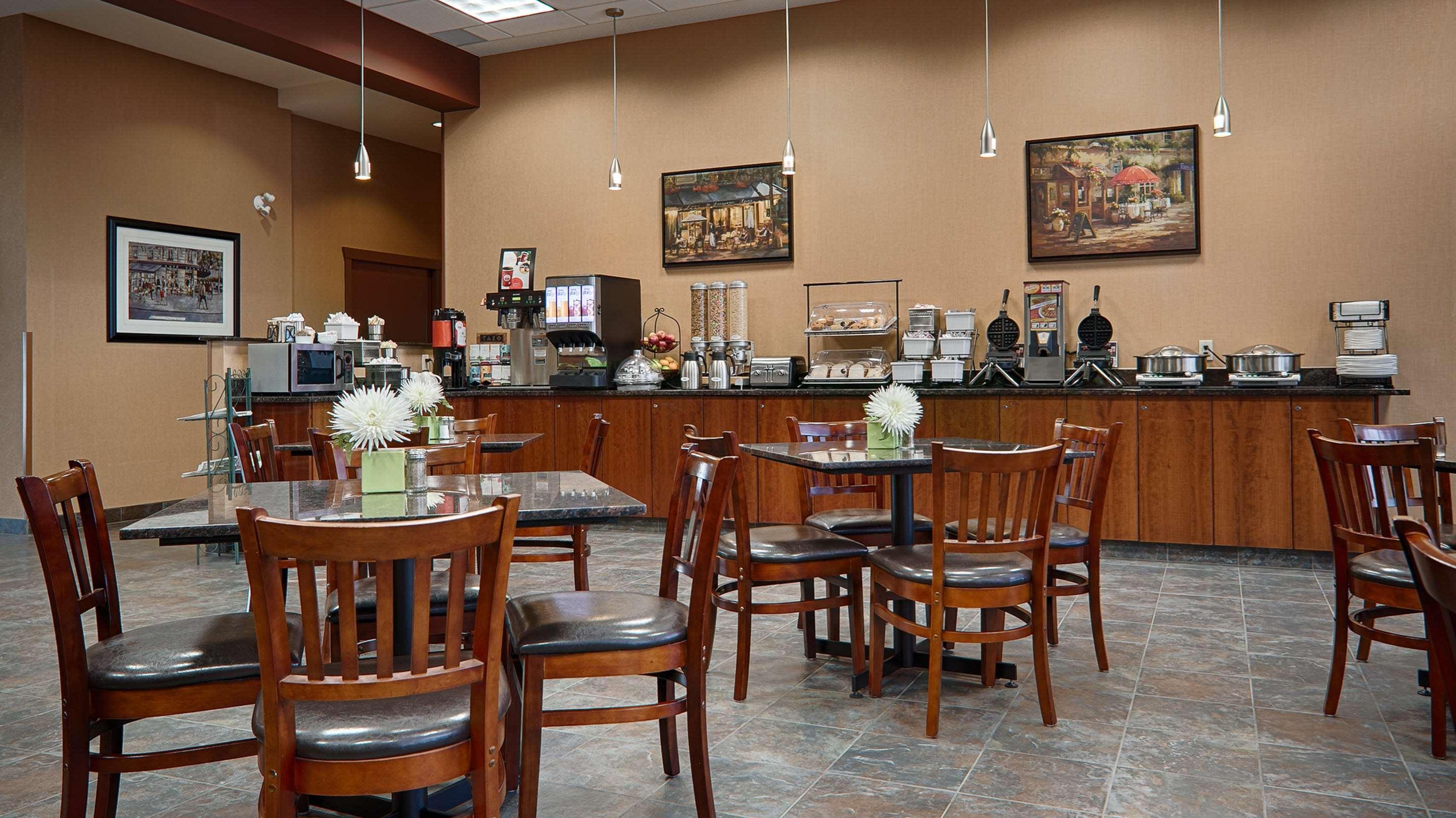 Best Western Plus Chateau Inn Sylvan Lake Esterno foto