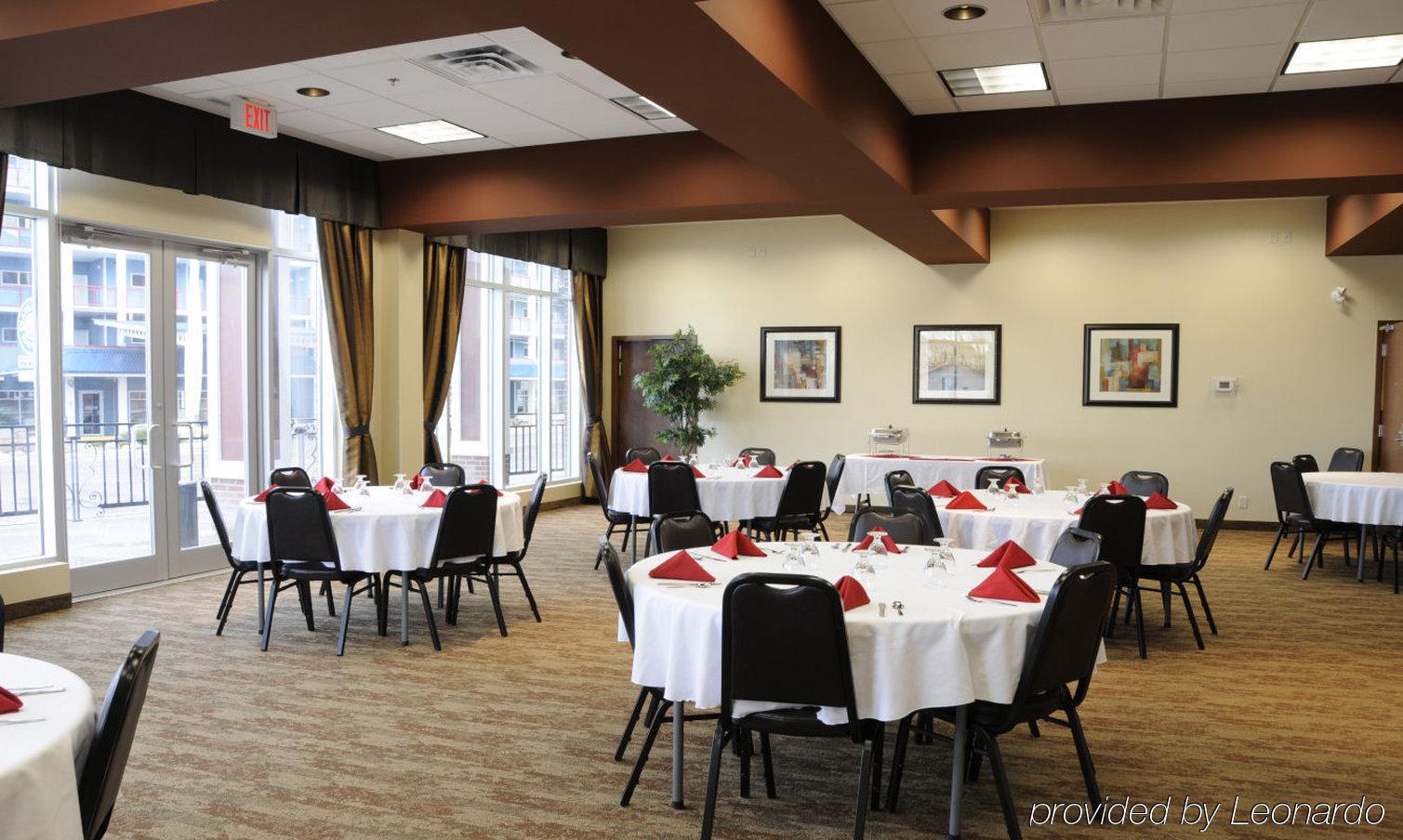 Best Western Plus Chateau Inn Sylvan Lake Esterno foto