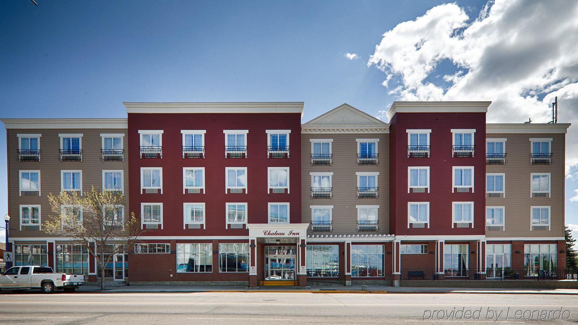 Best Western Plus Chateau Inn Sylvan Lake Esterno foto