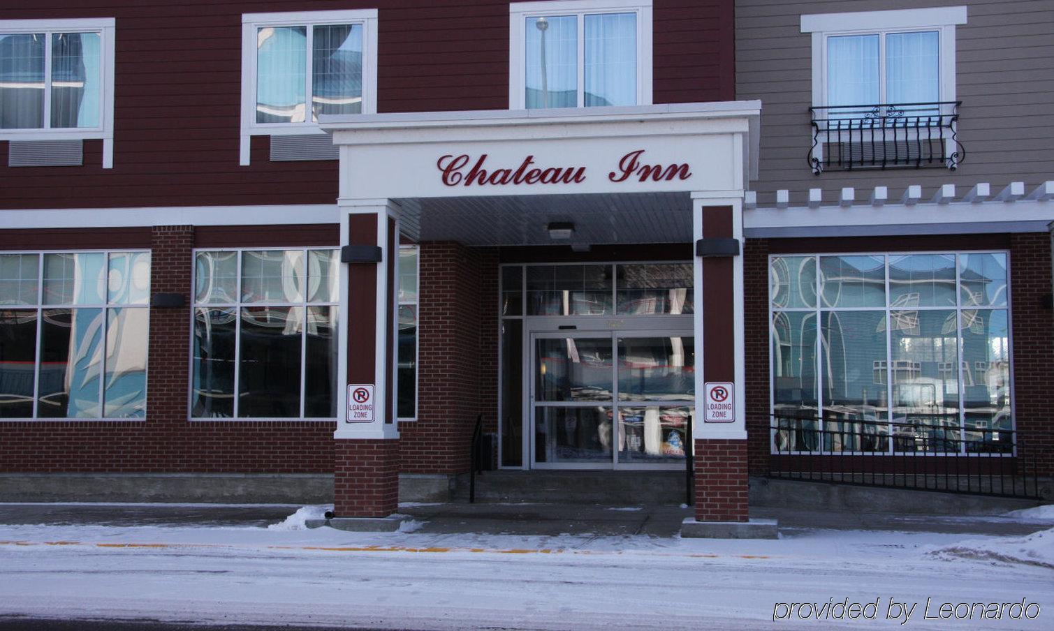 Best Western Plus Chateau Inn Sylvan Lake Esterno foto